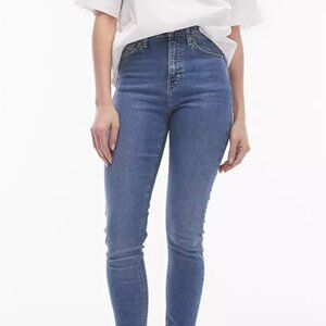 Topshop High-Waisted Jamie Jeans in Mid Blue